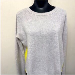 360 Sweater Women’s 100% Cashmere Gray Sweater with Yellow Accents Size M